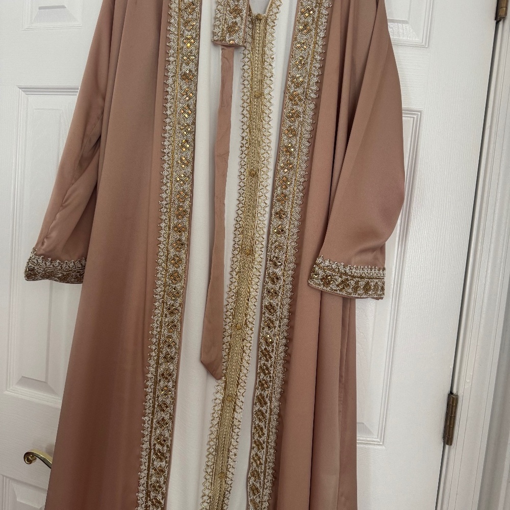 Abaya